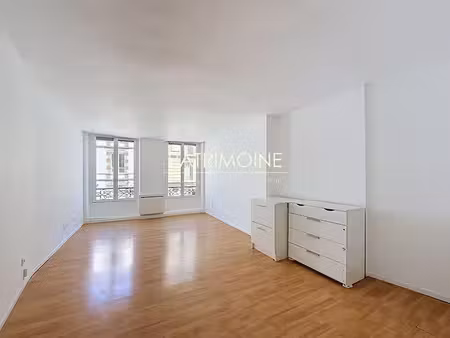 location appartement 1 pièce 28.4 m² à saint-germain-en-laye (78100)  730 €