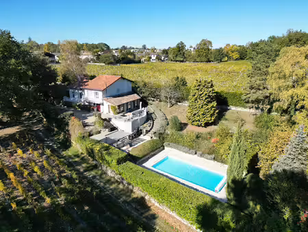 maison avec belles vues proche de saint-émilion