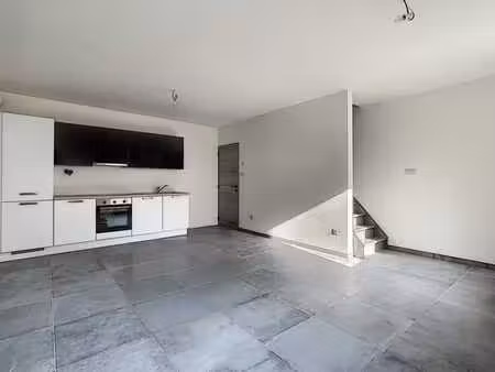 immeuble de rapport - commerce + 2 appartements - huy