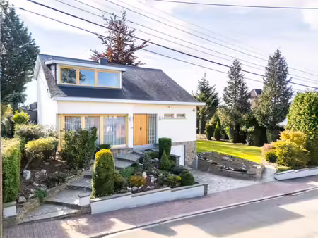 maison 3 à 4 ch. avec jardin  poss. profession libérale