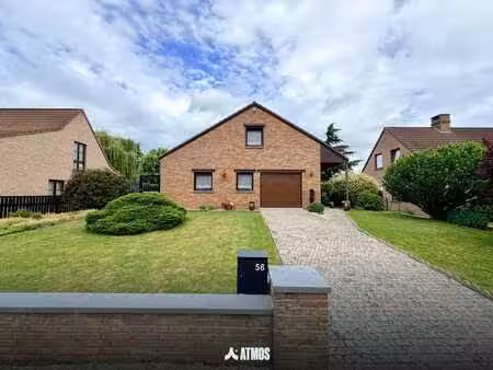 belle villa idéalement située dans un quartier résidentiel :