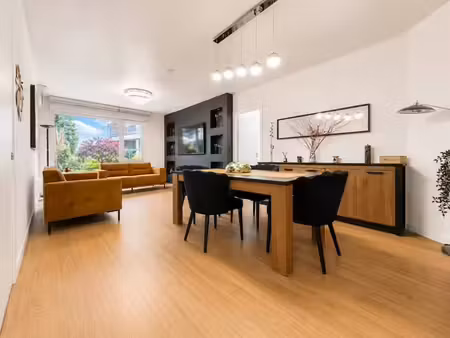 appartement deux chambres entièrement rénové à schaerbeek.