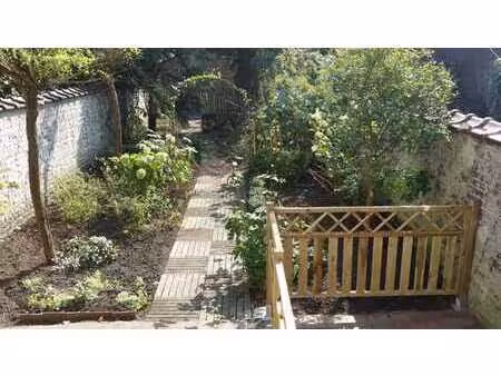 ma campagne-janson. rez-de-chaussée 1 chambre avec jardin