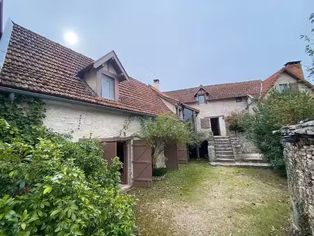 vente maison 13 pièces 295 m² à (12260)  421 000 €