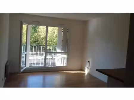 location appartement 2 pièces 32 m² à pau (64000)