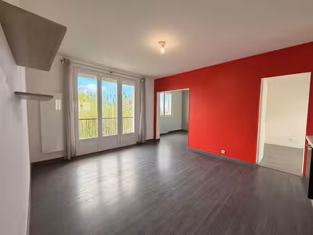 location appartement 3 pièces 65.85 m² à tonnay-charente (17430)  700 €