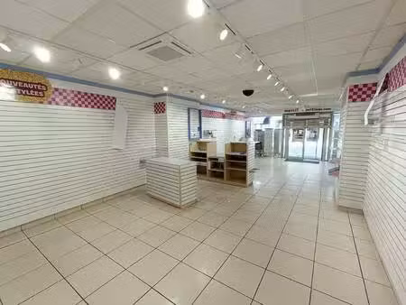 local commercial à louer