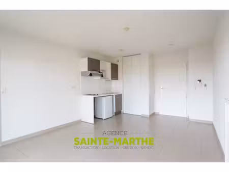 appartement avec terrasse et parking