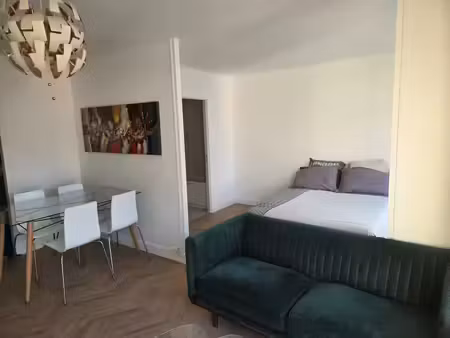 location appartement 1 pièce 32 m² à paris 11 (75011)