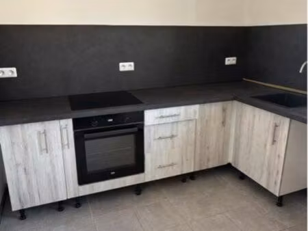 p3 haut de maison avec cour
