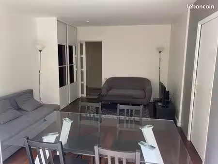 appartement 80 m3 pour trois étudiants