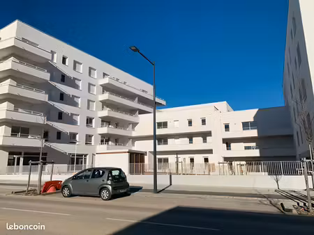 appartement 3 pièces 69 m²