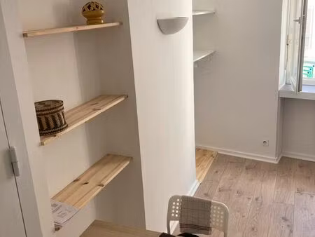 loue studio meublé macon centre refait a neuf