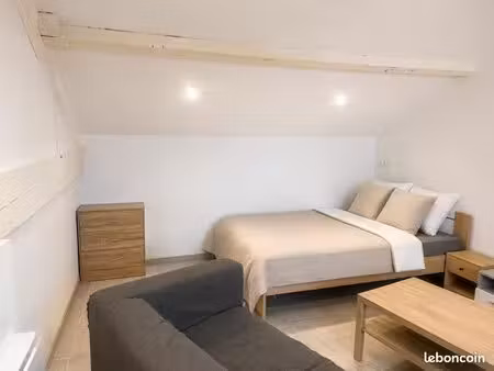 studio neuf meublé