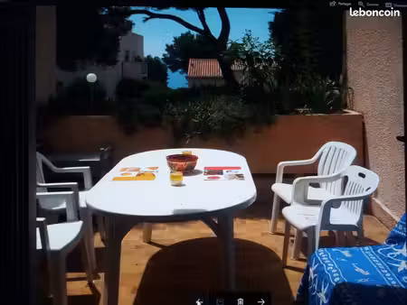 face a la p i de giens / 24 m2 + ter 14 m2 / vue mer