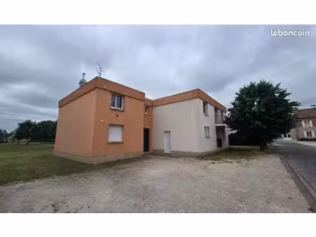 appartement 2 pièces 61 m²