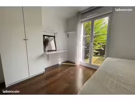 studio 15 m2 avec jardin - tramway buisson