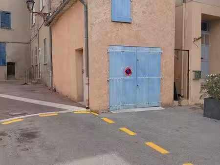 garage  local