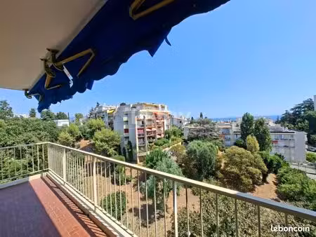 appartement 3 pièces 58 m²