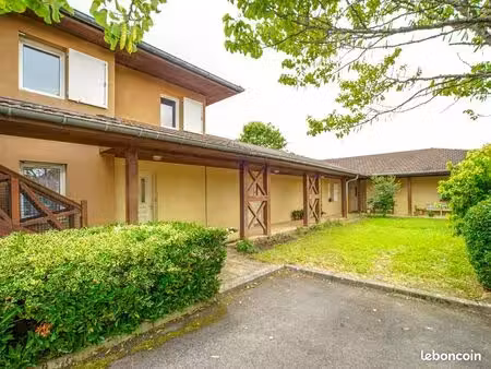 appartement 3 pièces 69 m²