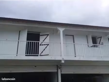 location appartement 2 chambres piscine