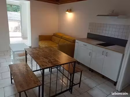 studio meublé