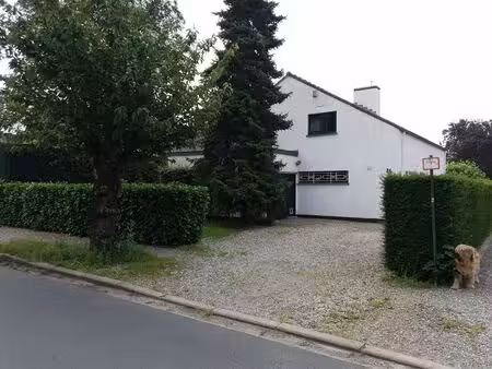 villa à louer à dreve du prophete 26 mons (vbe55162)