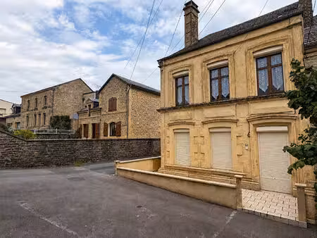 maison 5 pièce(s)- 131m² - vivier-au-court