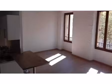 location appartement 2 pièces 50 m² à orange (84100)