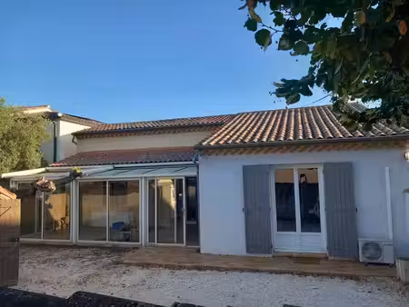 location maison 4 pièces 86 m² à morières-lès-avignon (84310)