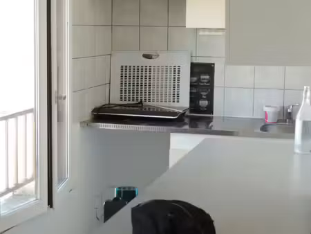 location appartement 1 pièce 32 m² à poitiers (86000)