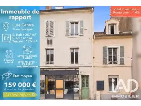 immeuble à lure (70200)
