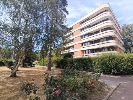 appartement 4 pièces - 85 m²