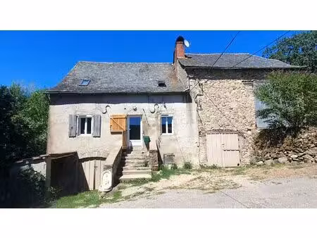 ancien corps de ferme rénové au calme avec 1 7 hectare