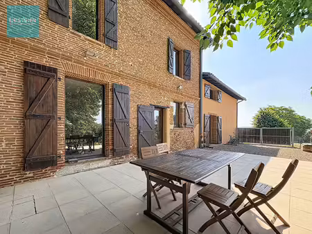 ferme rénovée à vendre de 167m2 habitables  avec jardin et atelier 31590 verfeil