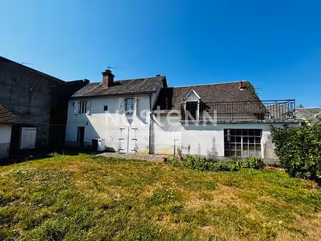 a vendre chamboulive de bourg maison terrasse et jardin
