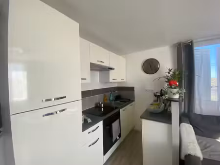appartement duplex hyeres avec parking secteur palyvestre