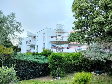f3 avec parking et jardin saint raphael