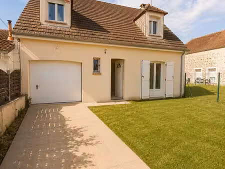 maison la grande paroisse 4 pièce(s) 100 m2