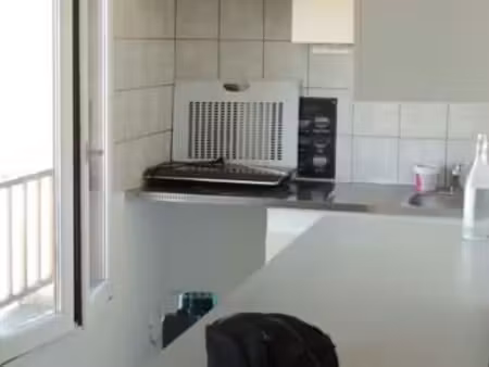 location appartement t1 à poitiers (86000) : à louer t1 / 32m² poitiers