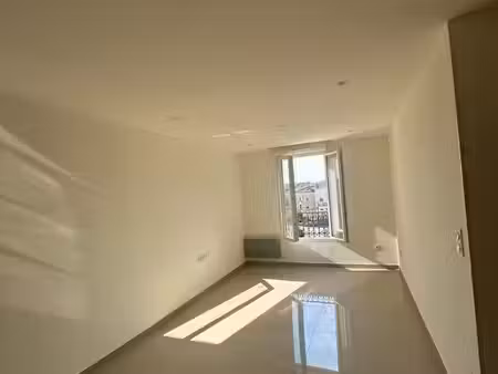 appartement t3 rénové à neuf – 64 m² – béziers