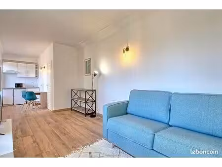 studio 1 pièce 22 m²