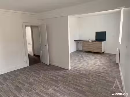 appartement 3 pièces 75 m²