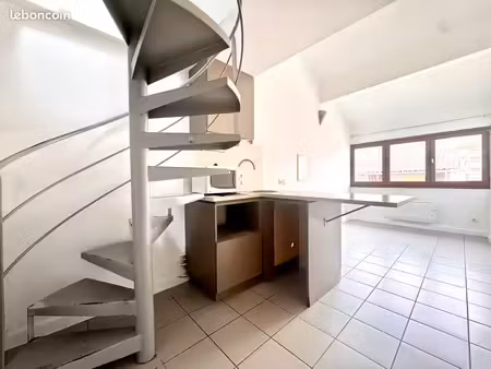 duplex 2 pièces 28 m²