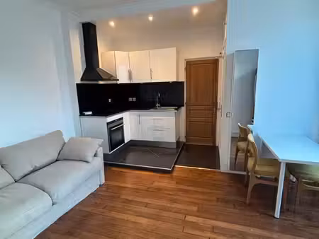 appartement meublé 33 66m² — maisons-alfort  face à la mairie — 1300/mois (cc)