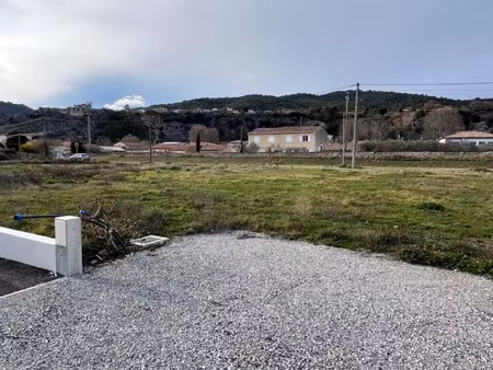 vente terrain 921 m² à peyruis (04310)  125 000 €