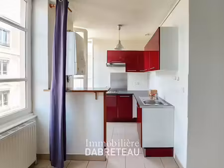 location appartement 3 pièces 51.91 m² à villeurbanne (69100)  748 €