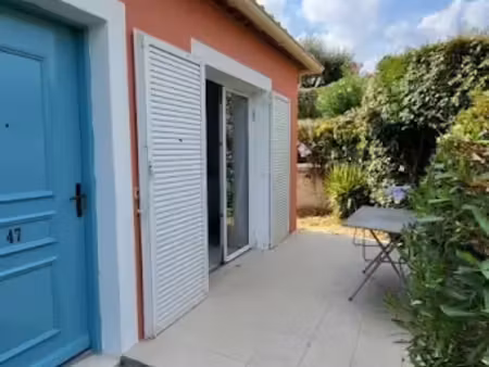 location meublée appartement 2 pièces 31.5 m² à grasse (06130)  718 €