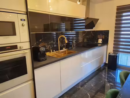 location meublée appartement 1 pièce 92 m² à saint-denis (93200)  749 €