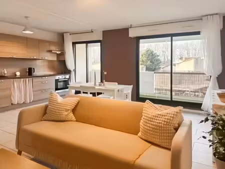 location meublée appartement 3 pièces 67.08 m² à toulouse (31000)  1 100 €